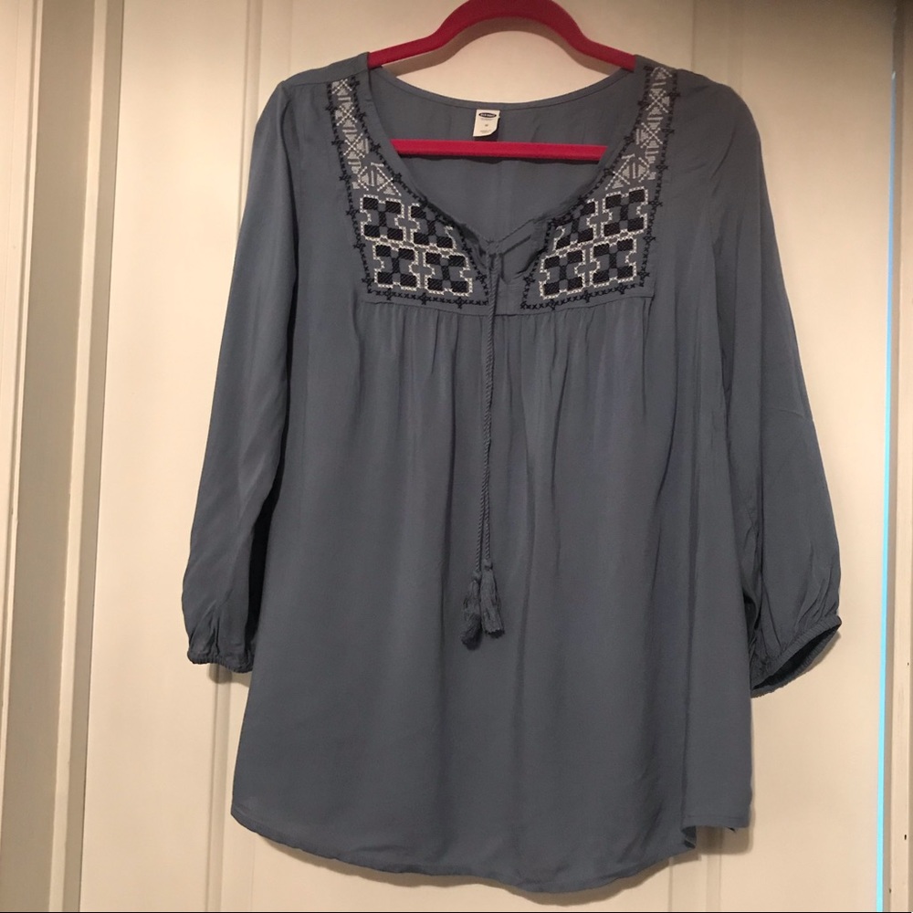 Old Navy embroidered top